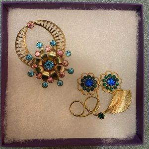 VINTAGE Gold Toned Rhinestone Brooch bundle